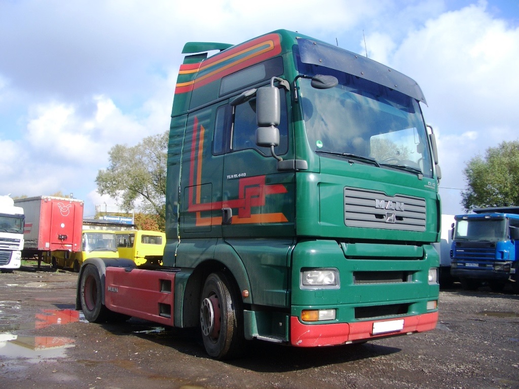 MAN TGA 18.440