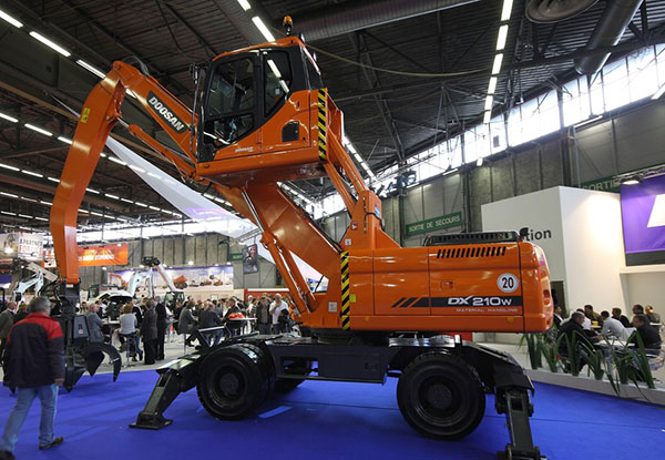 ���������� ����������� doosan DX210WMH