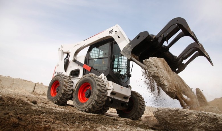 Мини-погрузчик Bobcat Мини-погрузчик Bobcat